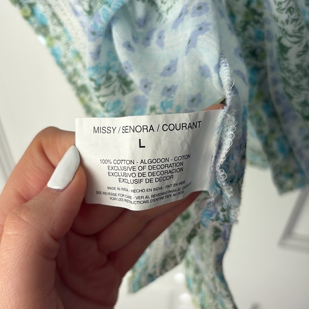 Gloria Vanderbilt Blue and Green Floral Blouse size 1 - Picture 7 of 7